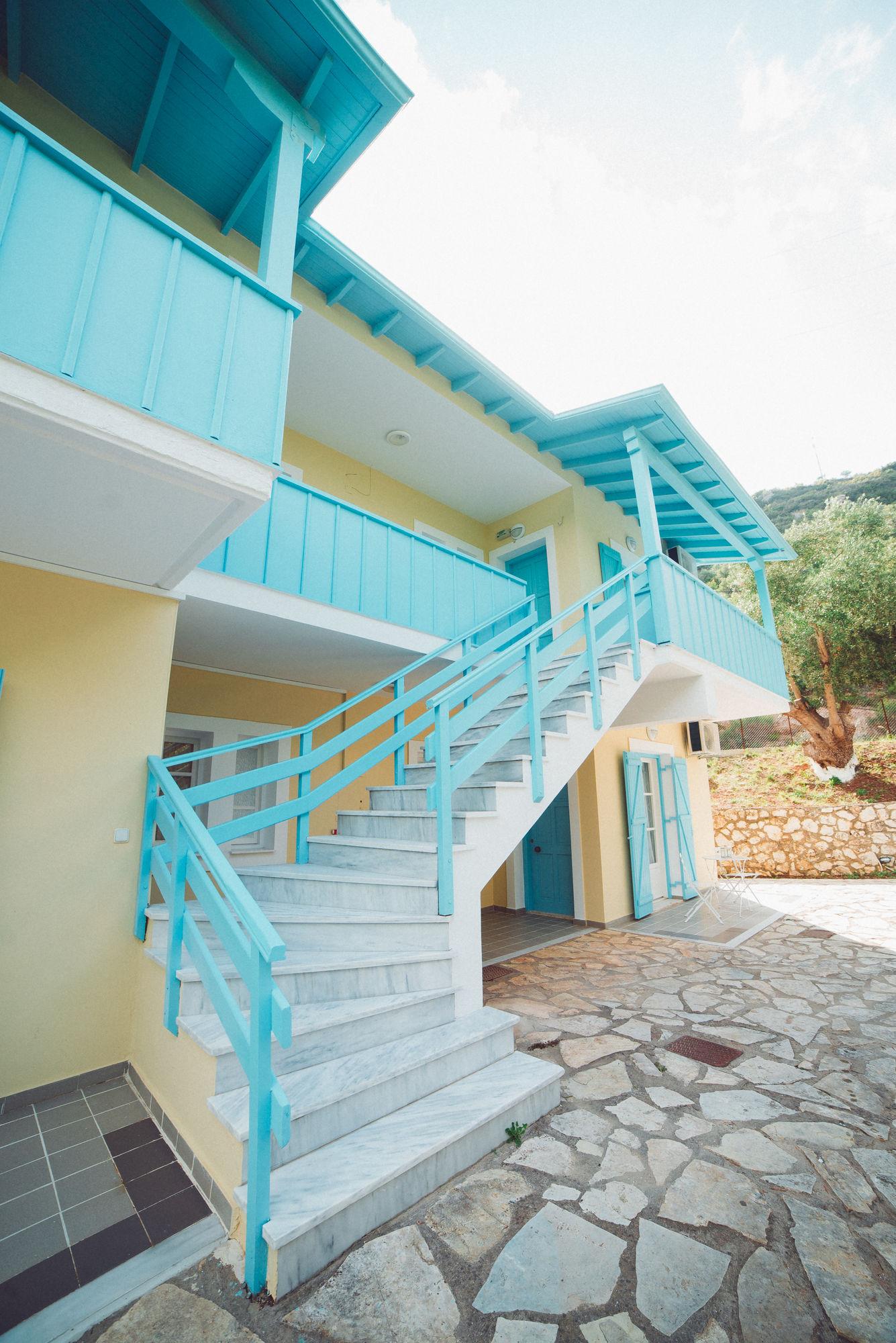 Nerina Studios Áyios Nikítas Extérieur photo